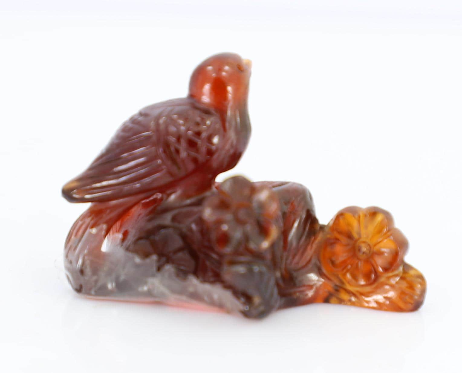 Hand Carved Hessonite Bird Statue, 143.55 Carat Gemstone Animal Decor (4.5cm)
